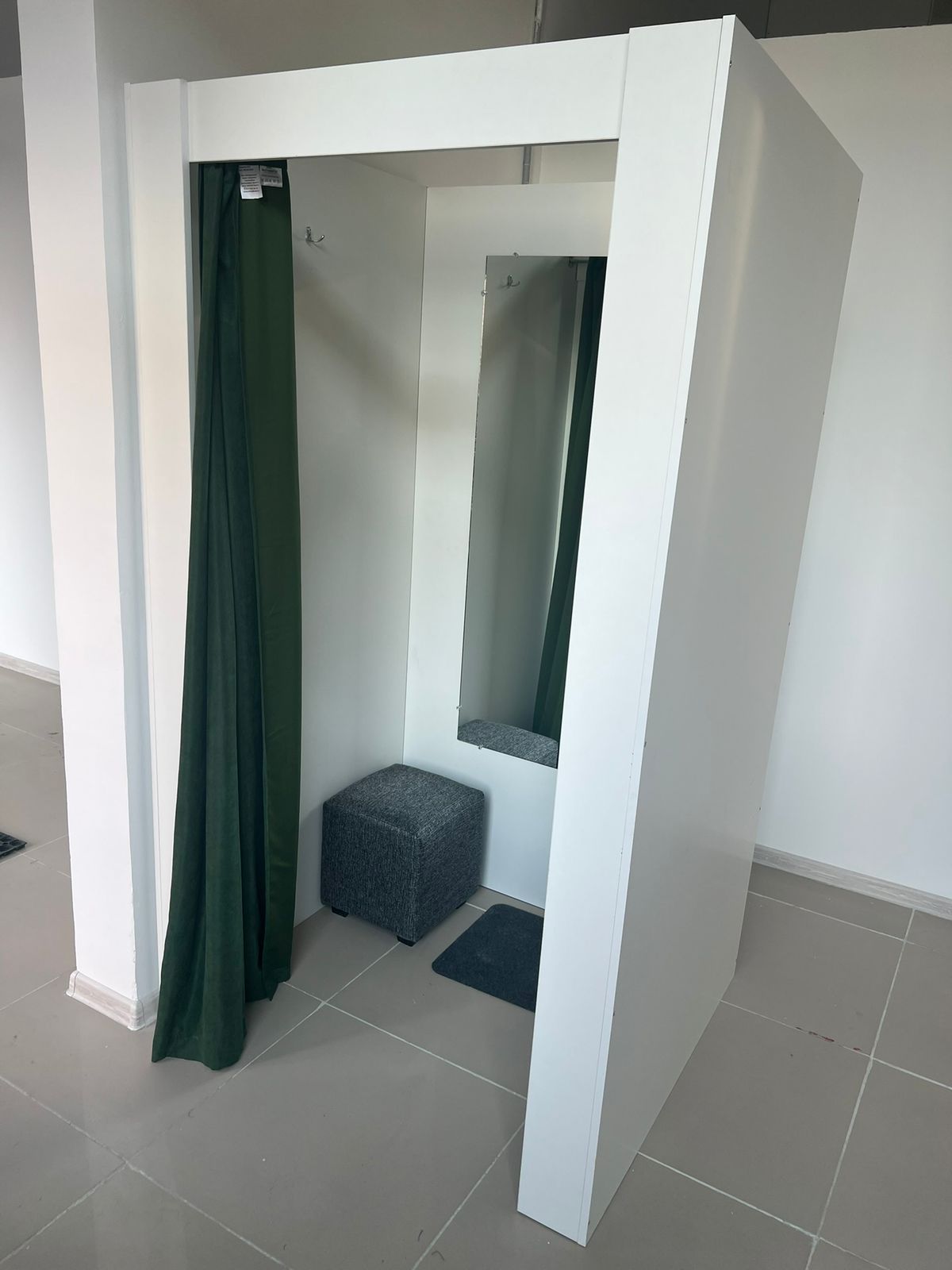 Maloe Ponizovye Street